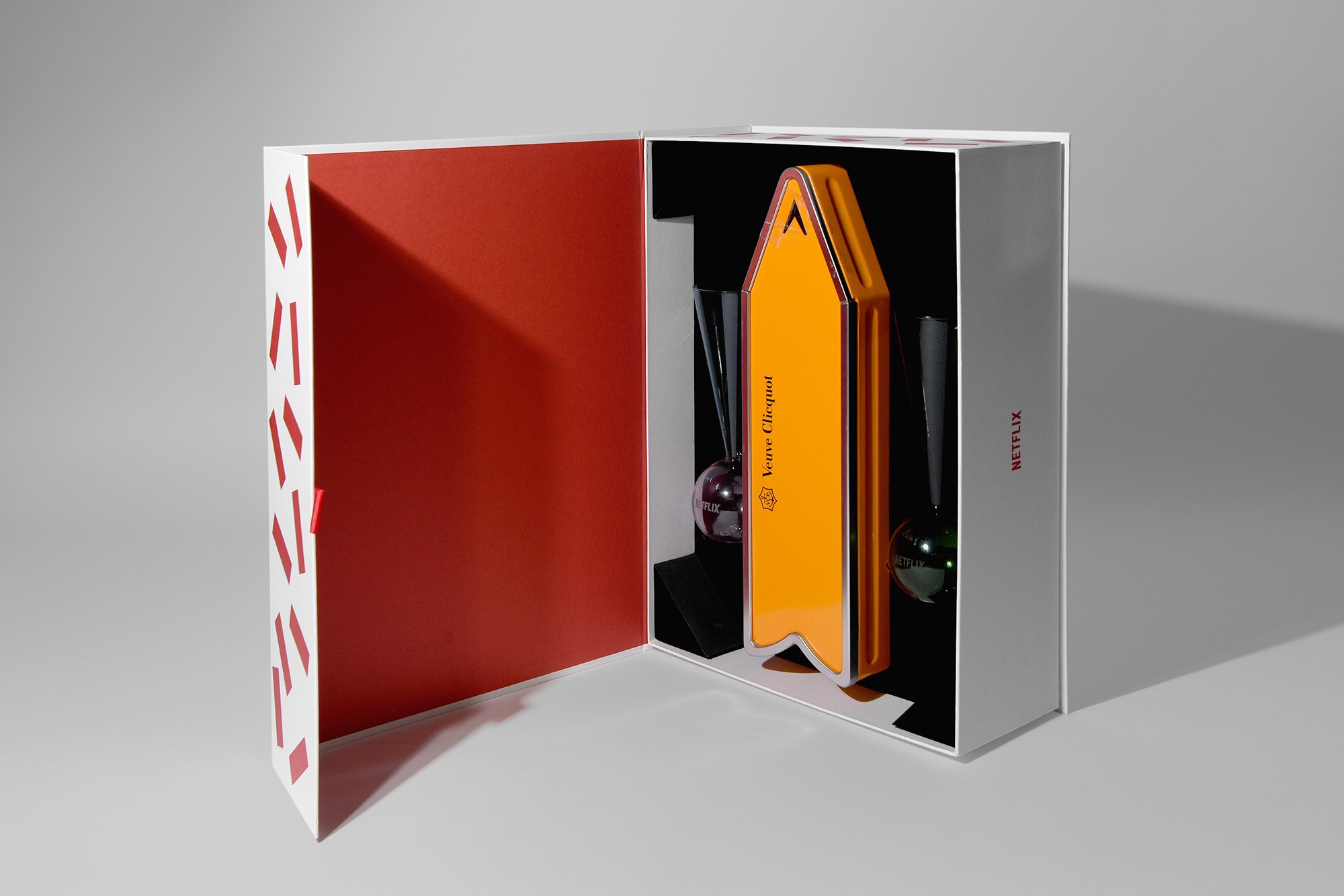 넷플릭스 와인, 잔, 주류 VIP 와인, 잔 6번째