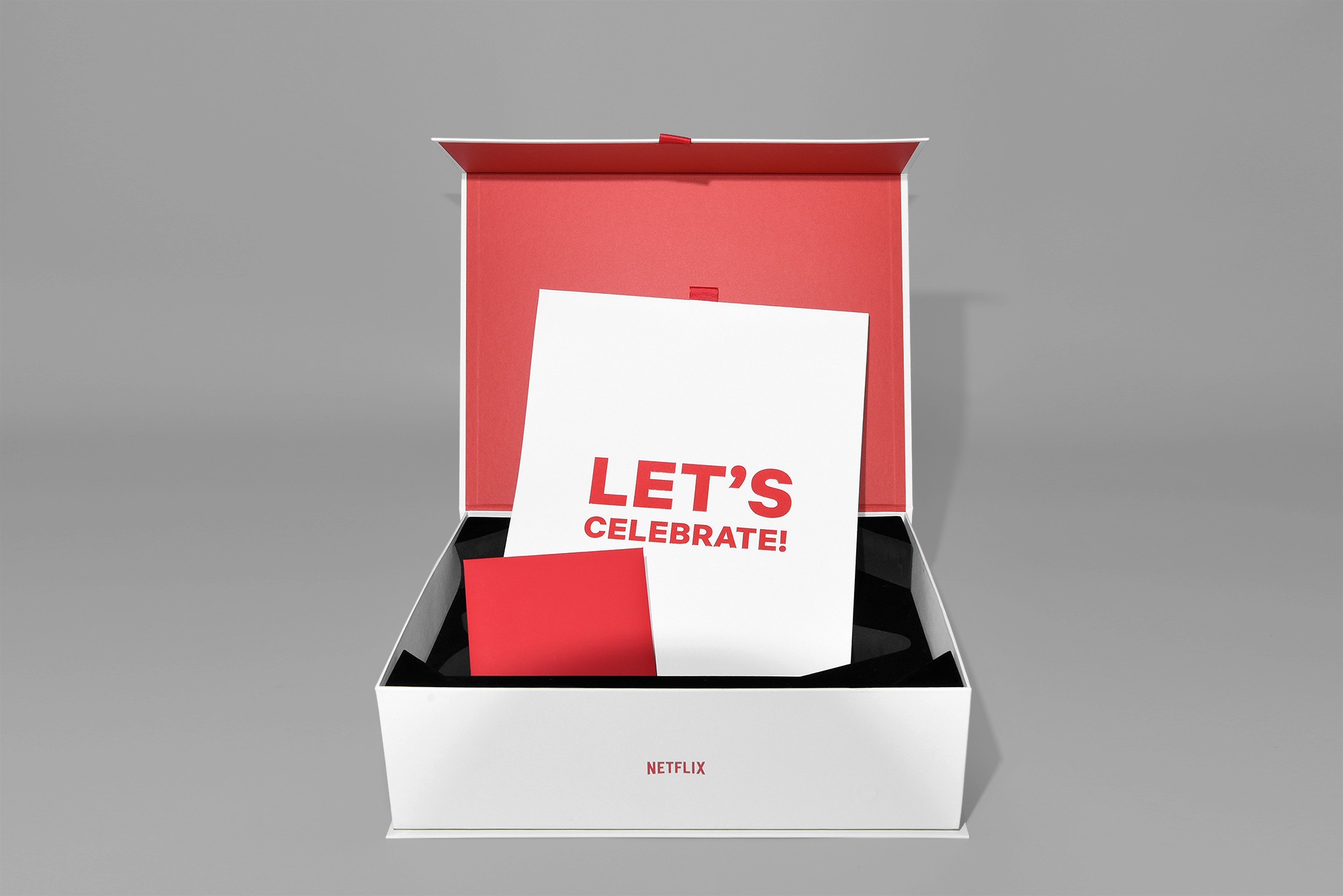 넷플릭스 와인, 잔, 주류 패키지 제작하여 3