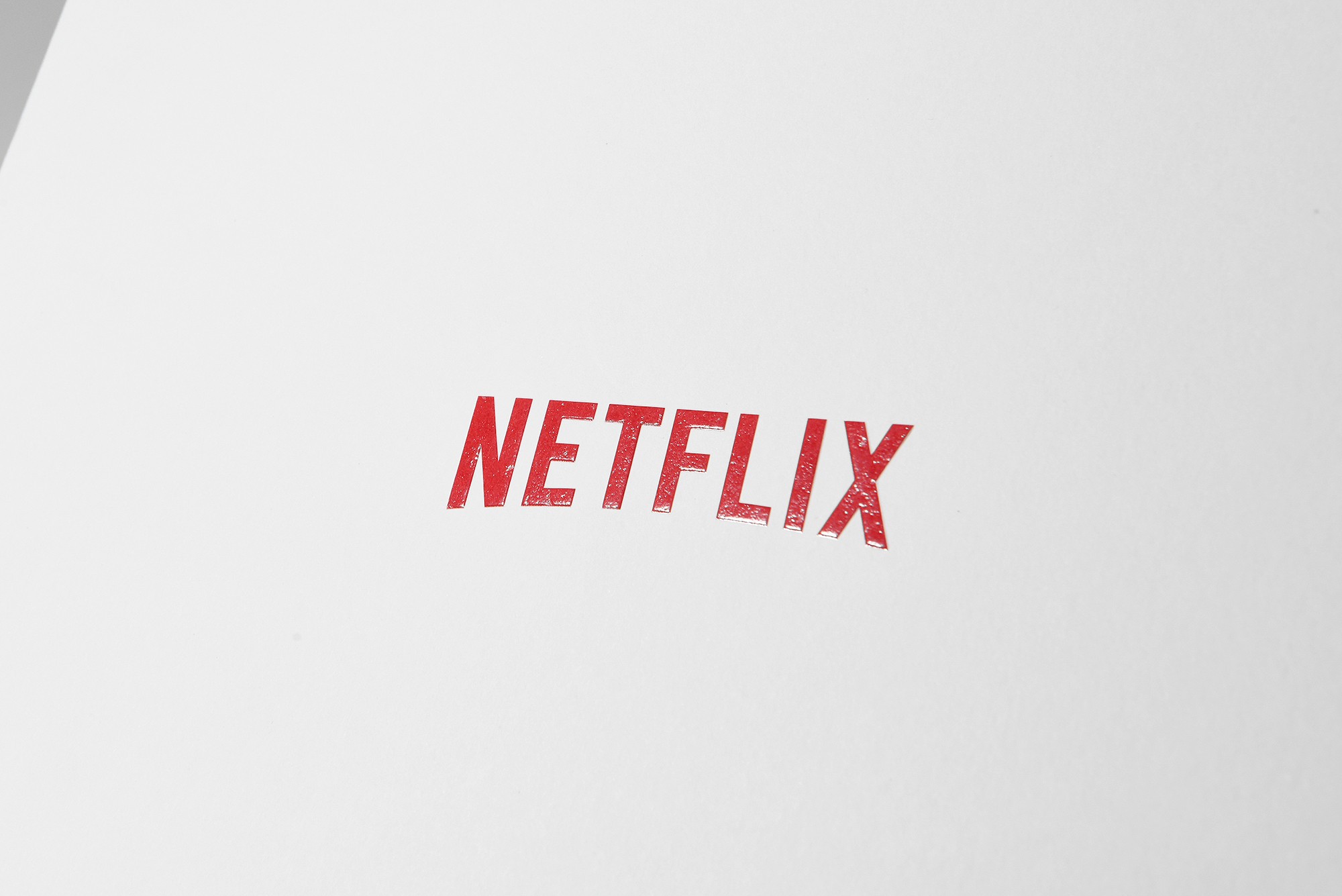 넷플릭스 와인, 잔, 주류 패키지 제작하여 6