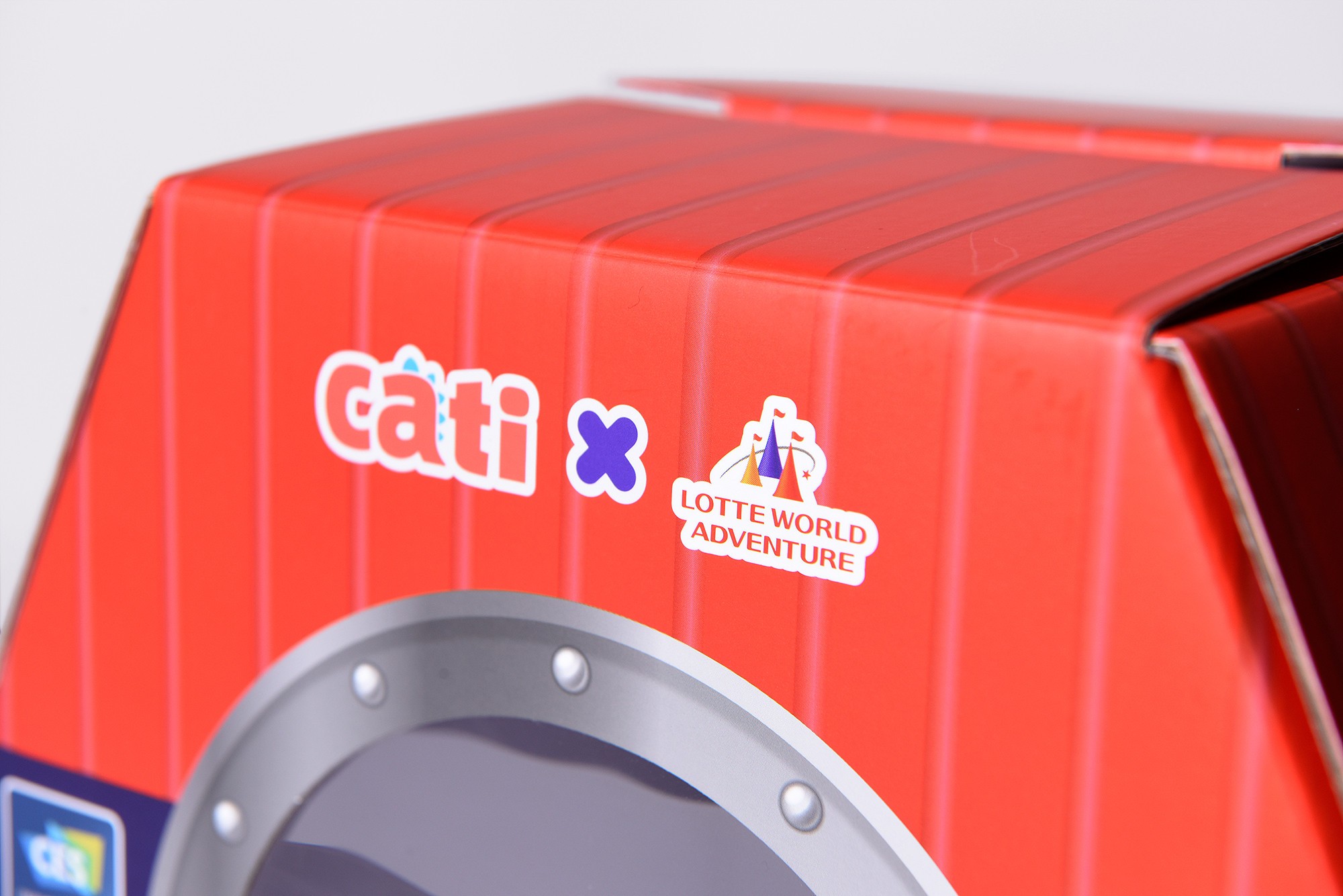 카티X롯데월드 로리 AI인형 패키지 제작하여 3